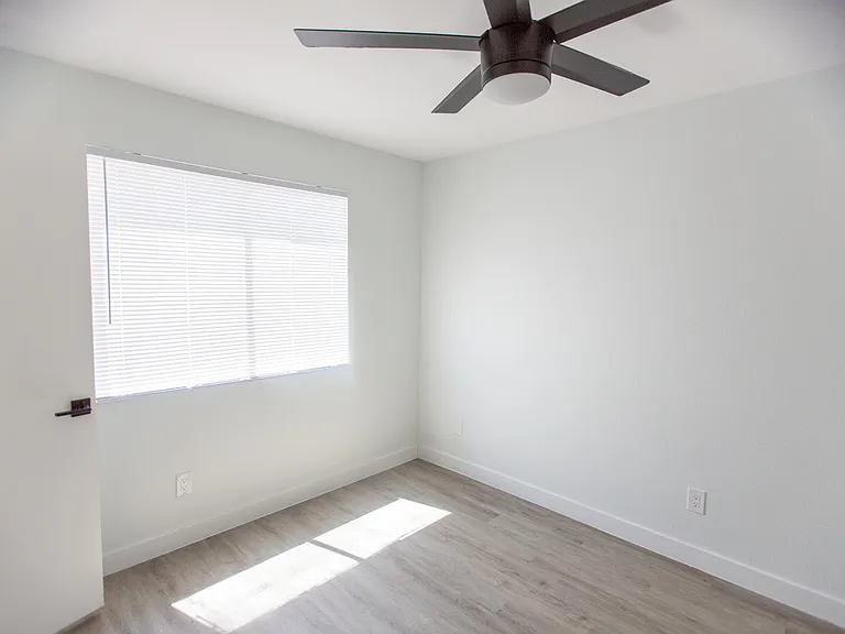 2026 S Hammond Dr — Photo 16