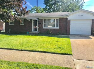 1130 Rosedale St, Maumee, OH 43537