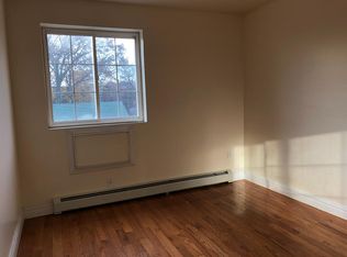 3313 Wickham Ave, Bronx, NY 10469