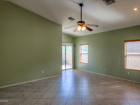 4th image of 2480 W Waterway Pl