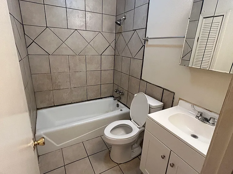 8510 Gervais St — Photo 2