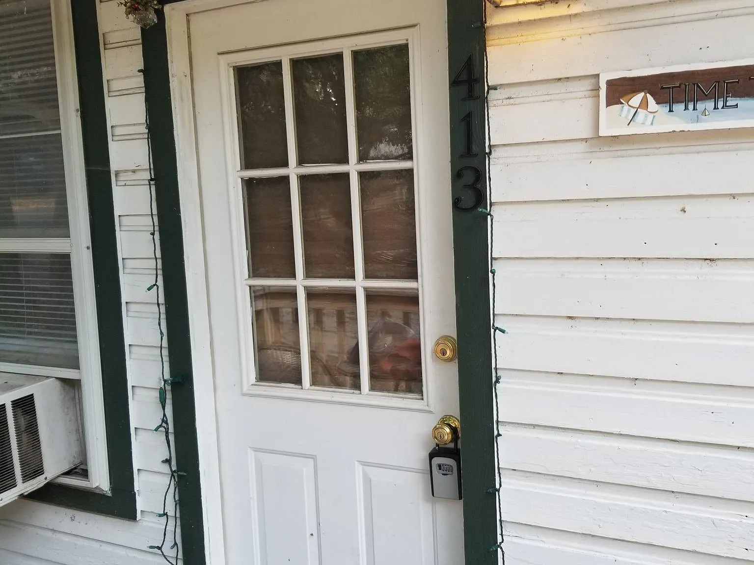 413 Mary St — Photo 1