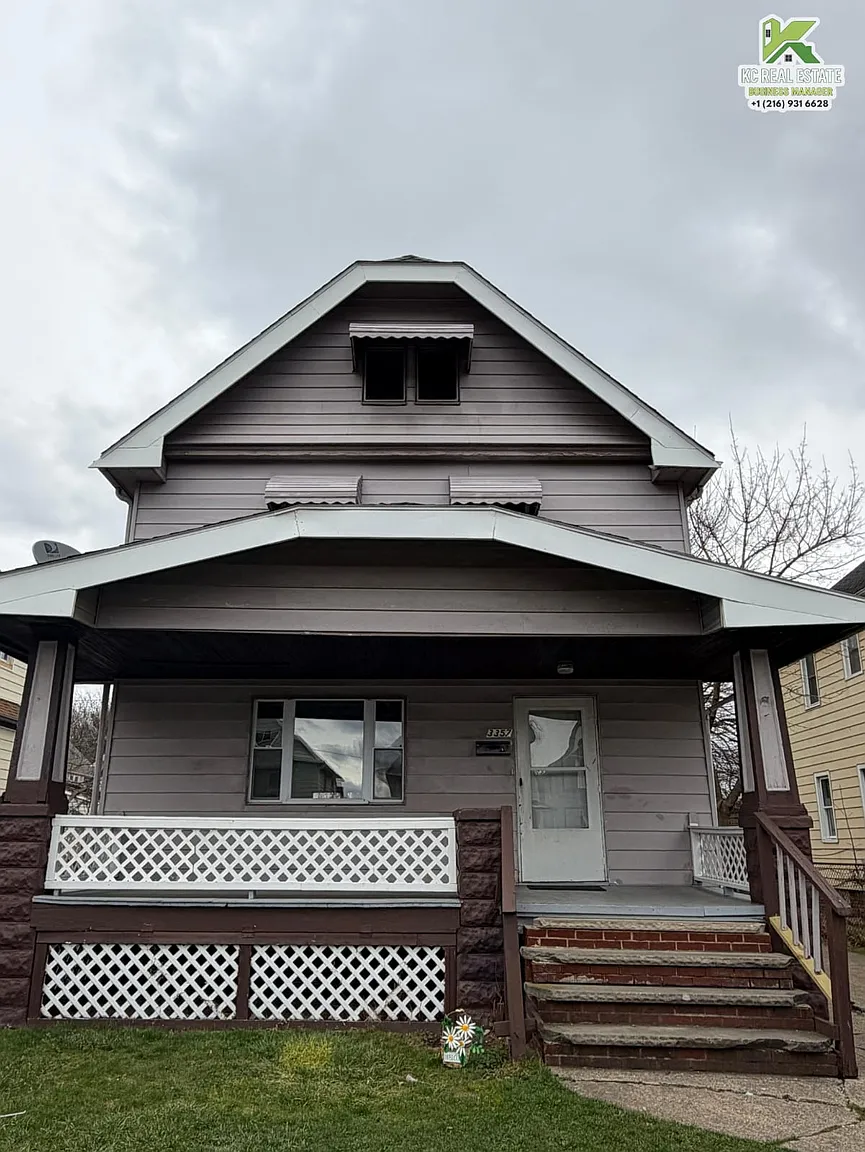 3357 W 84th St photo 1