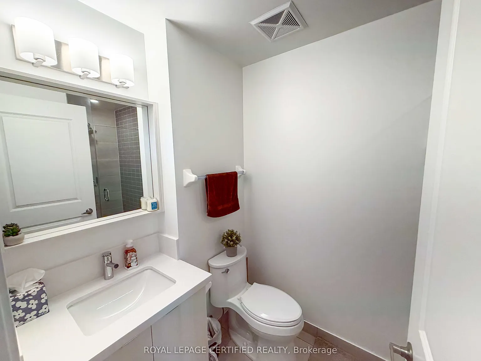 3 bed, $3,000 — Photo 3