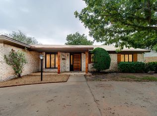 7905 Knoxville Ave, Lubbock, TX 79423