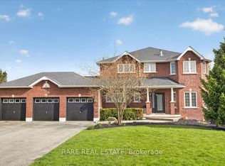 6 Brykman Rd, Essa, ON L0L2N2