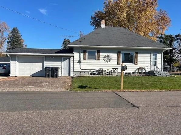 100 North HINMAN AVENUE, Marshfield, WI 54449
