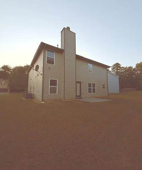1020 Capstone Ct — Photo 4