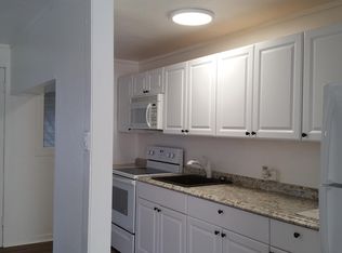 355 Hobron Ln, Honolulu, HI 96815