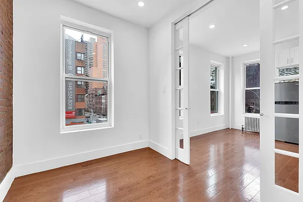 Rented by Cooper & Cooper Real Estate | media 8