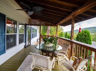 304 Golden Aster Rd, Swannanoa, NC 28778