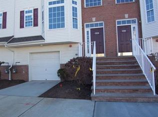 1306 Danchetz Ct #904, Rahway, NJ 07065
