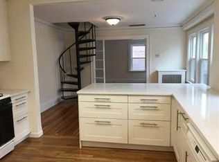 30 Harris St 1 Brookline Ma 02446 #1, Brookline, MA 02446