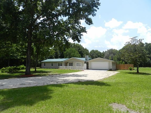 5th image of 13606 NW 202nd St