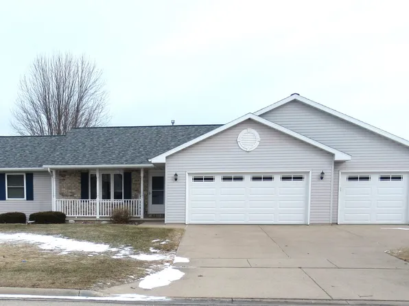 3169 Emory St, Green Bay, WI 54311