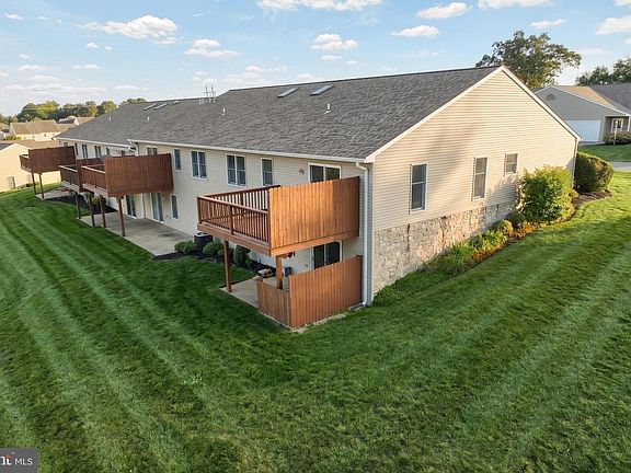 5th image of 2451 Pin Oak Dr #58
