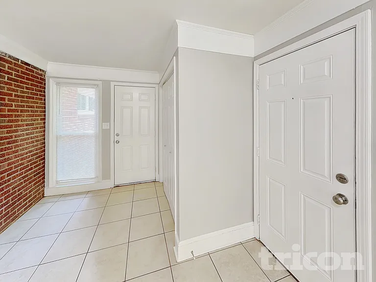 1141 Dooley Dr — Photo 16