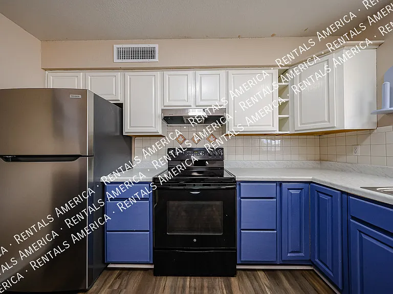 1117 W Auburn Dr — Photo 12