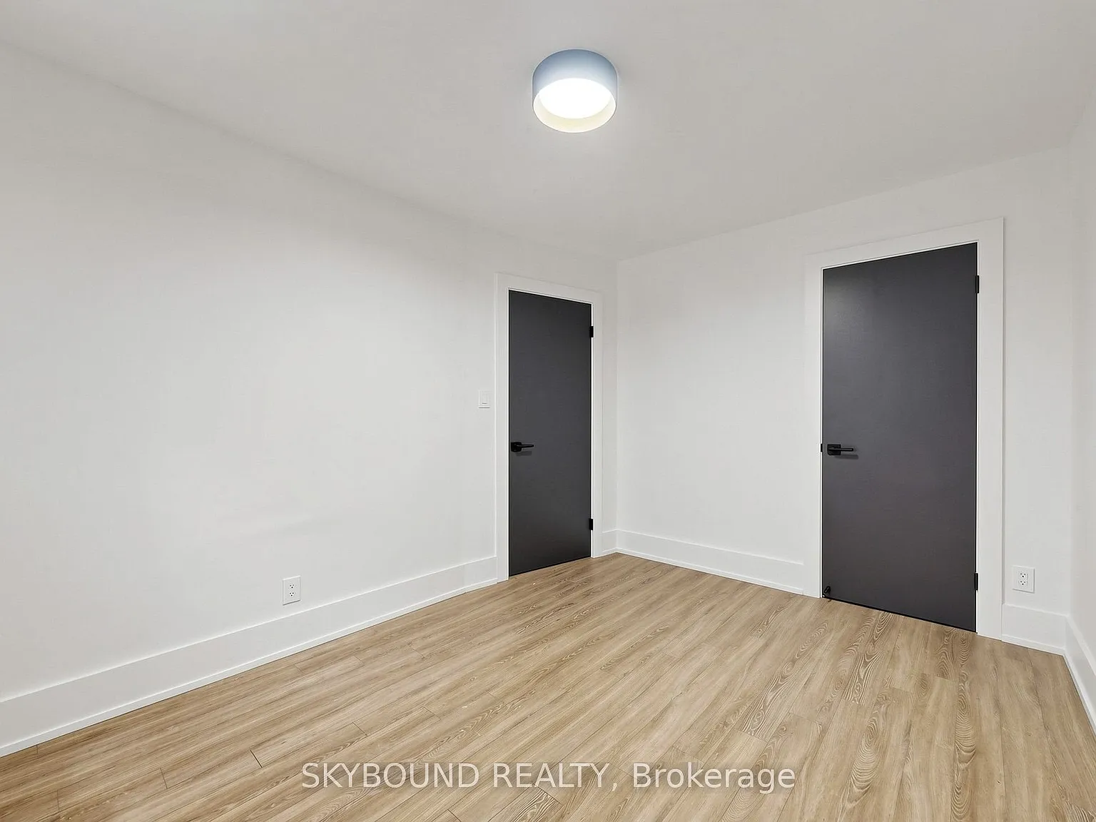 2 bed, $2,850 — Photo 4
