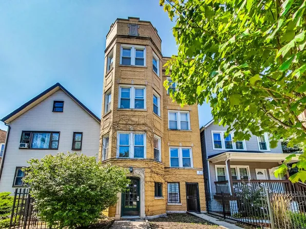 2444 N Campbell Ave APT 3, Chicago, IL 60647