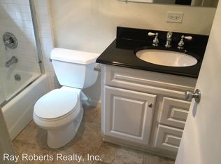 132 Clearbrook Ln APT C, Costa Mesa, CA 92626