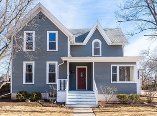 430 S Main St, Sycamore, IL 60178