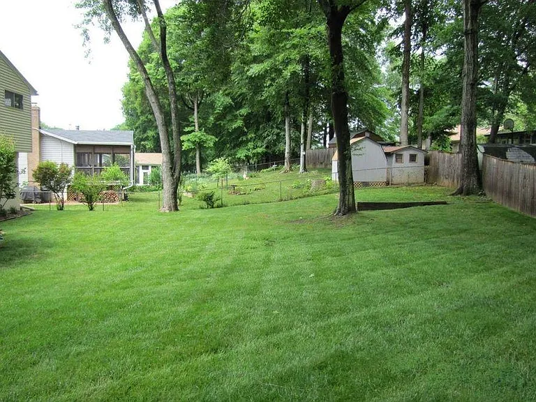 14414 Brad Dr — Photo 12