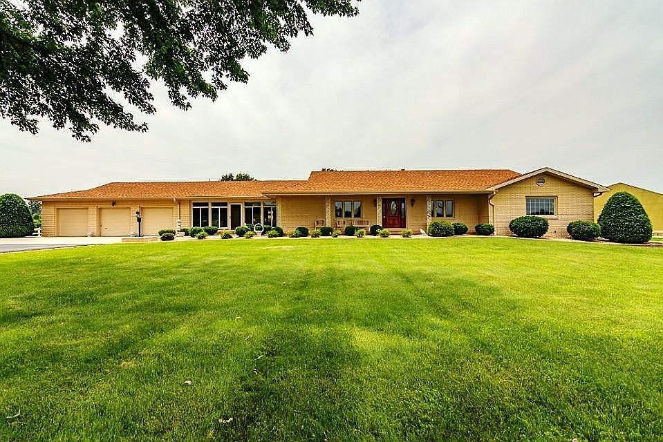 2nd image of 4449 S Farm Road 205