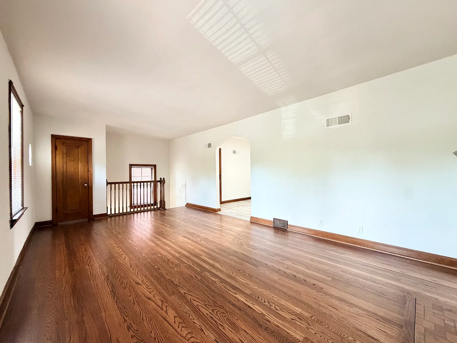 2 bed, 1100 sqft, $1,395 — Photo 3