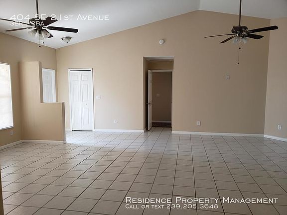 2nd image of 404 SE 21st Ave