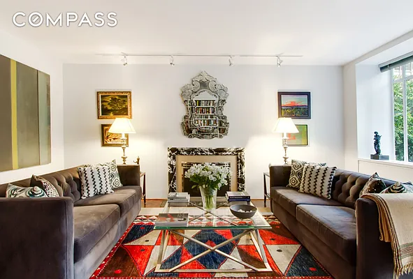 Sold by Compass | media 3