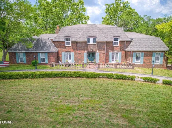 1444 Crestwood Drive, Joplin, MO 64801