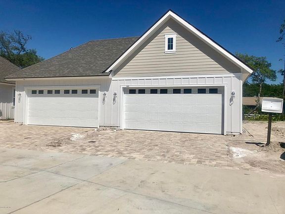 3rd image of 1423 Coastal Oaks Dr