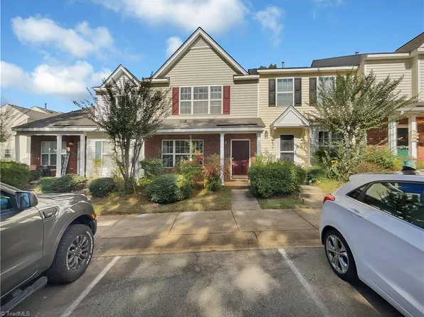 6343 Hibiscus Ct, Whitsett, NC 27377