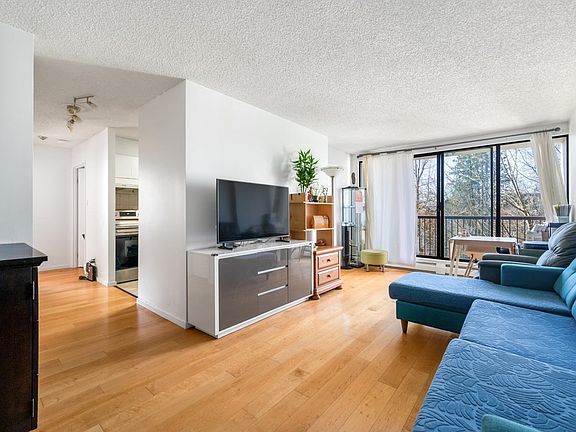 2nd image of 7100 Gilbert Rd #304