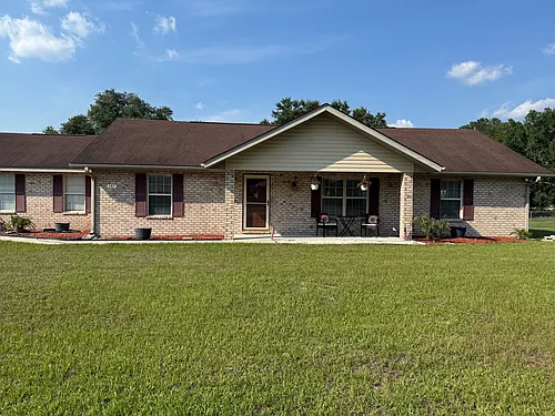 287 SW Crest Gln Photo 1