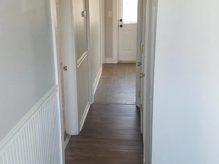 28 Liberty St #1 — Photo 11
