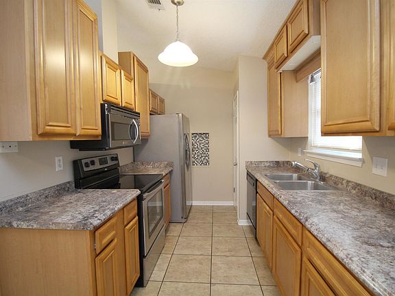 5th image of 4743 Tradewinds Dr