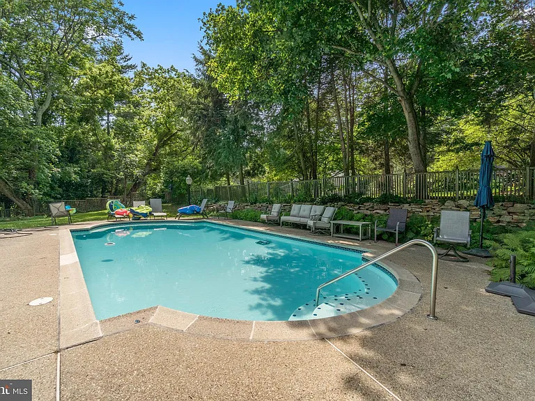 3560 Church Rd — Photo 33