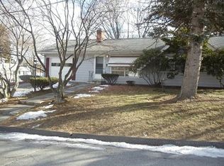 2 Monroe St, Lawrence, MA 01843