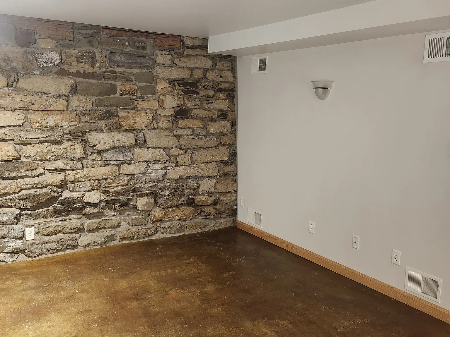 1 bed, $800 — Photo 4