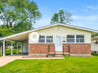 635 Loyola Dr, Florissant, MO 63031