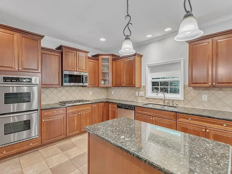 9301 Perini Ct — Photo 7