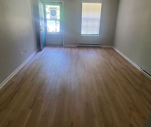 2nd image of 4267 Mineral Ave #A