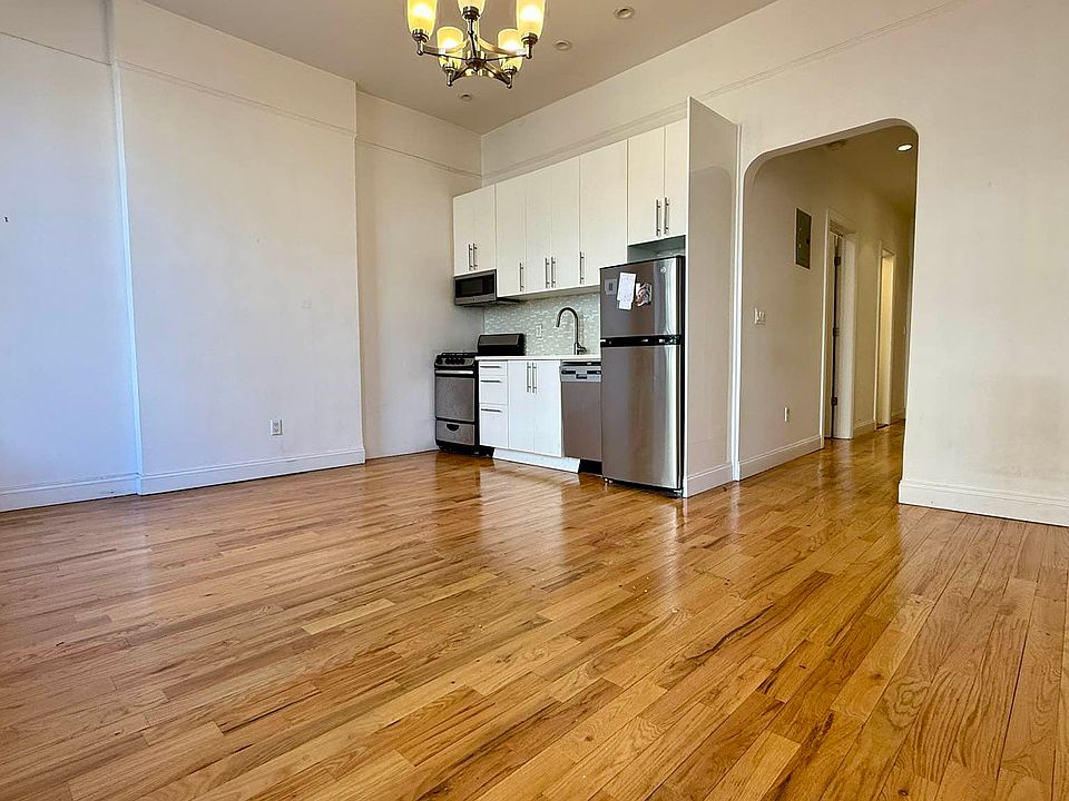 1st image of 258 W 22nd St APT 2B
