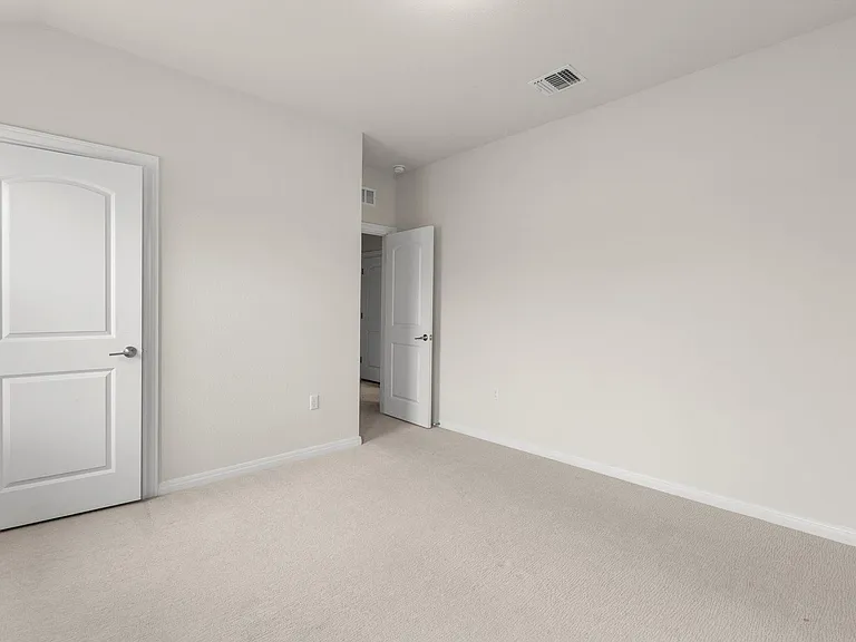 9802 Acero Dr — Photo 29