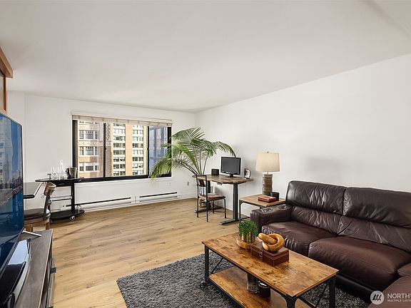 3rd image of 1105 Spring Street #1112