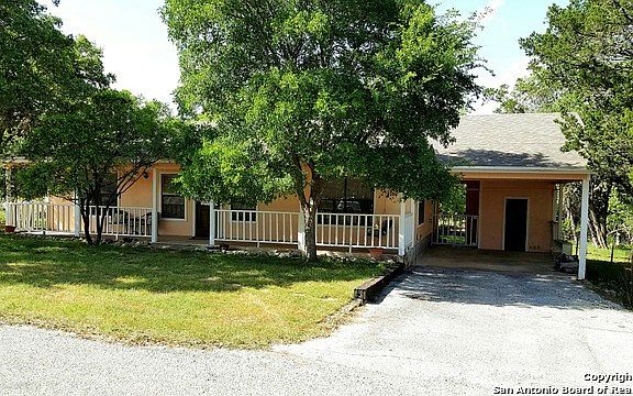 2nd image of 1011 Sherwood Dr