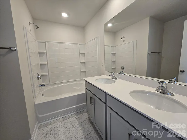 122 Salers Rd — Photo 7