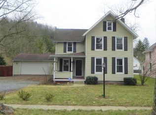 142 Center St, Hughesville, PA 17737